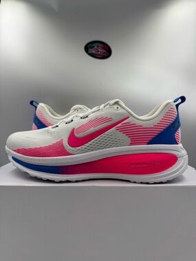 Nike Vomero 18 NBY By You White Royal Blue Pink BRAND NEW Multiple Sizes